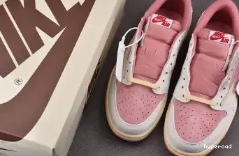 Hyperoad OG Scott Low Jordan x Travis 1 Air 0610